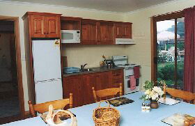 Sea The Sunrise Holiday Unit - Accommodation Sydney 0