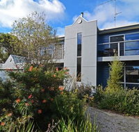 Barrakee Beach House - Accommodation Sydney