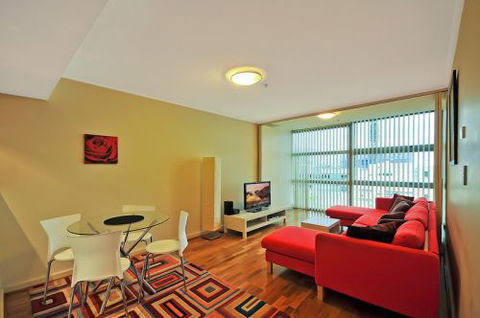 Astra Apartments - St Leonards - Accommodation Sydney 0