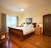 Nazaaray Beach House - Sydney 4u