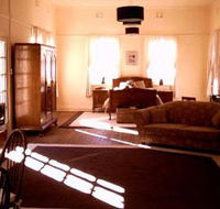 Old Parkes Convent - Accommodation Sydney