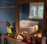 Currawong Cottage - Sydney Resort