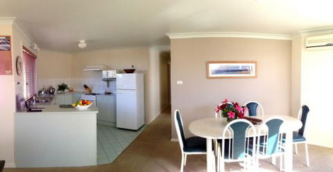 Captain's Quarters - Accommodation Sydney 8
