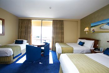 Quality Hotel NOAH'S On The Beach - Sydney Resort 3