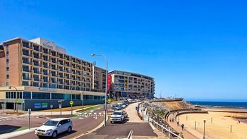 Quality Hotel NOAH'S On The Beach - Sydney Resort 12