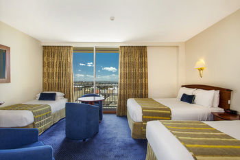 Quality Hotel NOAH'S On The Beach - Sydney Resort 16