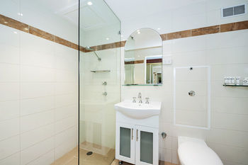 Quality Hotel NOAH'S On The Beach - Sydney Resort 28