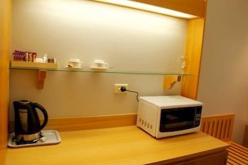 Sandown Regency - Accommodation Sydney 9