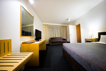 Sandown Regency - Accommodation Sydney 15