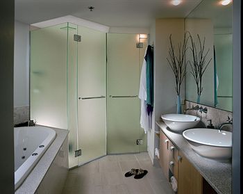 The Sebel Maroochydore - Sydney 4u 2