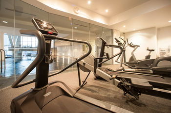 Pullman Quay Grand Sydney Harbour - Accommodation Sydney 5
