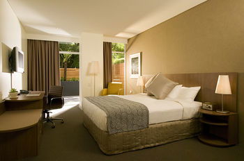 Hotel Urban St Leonards - Sydney 4u 5