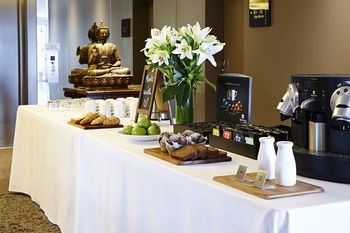 Hotel Urban St Leonards - Sydney 4u 13