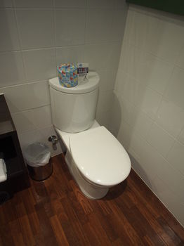 Hotel Urban St Leonards - Sydney 4u 35