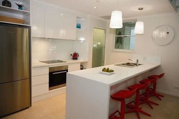 The Emerald Resort Noosa - Sydney 4u 12