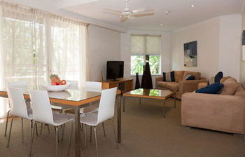 The Emerald Resort Noosa - Sydney 4u 16