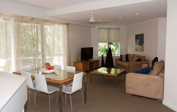 The Emerald Resort Noosa - Sydney 4u 20