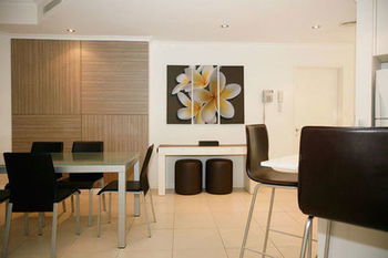 The Emerald Resort Noosa - Sydney 4u 56