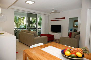 The Emerald Resort Noosa - Sydney 4u 59