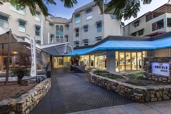 The Emerald Resort Noosa - Sydney 4u 70