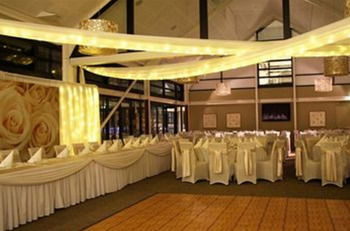 Caves Beachside Hotel - Sydney 4u 40