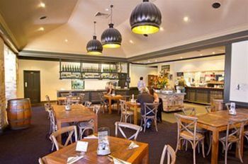 Potters Hotel Brewery Resort - Sydney 4u 6