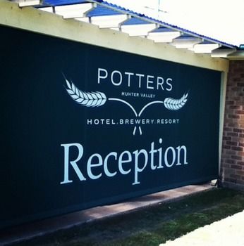 Potters Hotel Brewery Resort - Sydney 4u 13