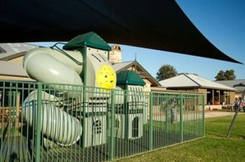 Potters Hotel Brewery Resort - Sydney 4u 24