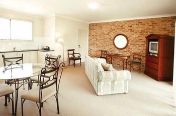 Potters Hotel Brewery Resort - Sydney 4u 46