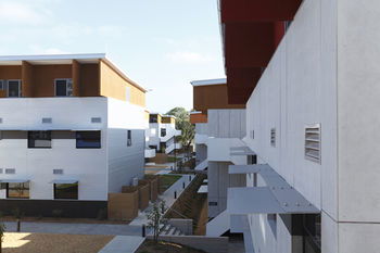 Western Sydney University Village- Parramatta Campus - Sydney 4u 40