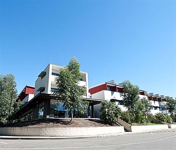 Western Sydney University Village- Parramatta Campus - Sydney 4u 0