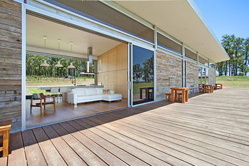 The Longhouse - Sydney 4u 0