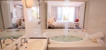 Bannisters By The Sea - Sydney 4u 5