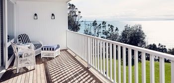 Bannisters By The Sea - Sydney 4u 17