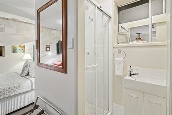 Eden Lodge - Accommodation Sydney 3