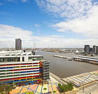 Astra Apartments - Docklands - Sydney 4u