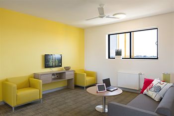 Western Sydney University Village Penrith - Sydney Resort 3