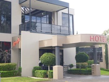 Dingley International Hotel - Sydney 4u 4