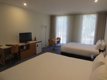 Dingley International Hotel - Sydney 4u 5