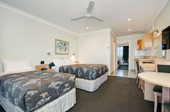 Colonial Terrace Motor Inn - Sydney Resort 22