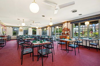 Colonial Terrace Motor Inn - Sydney Resort 36