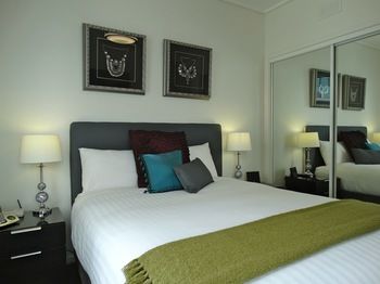 Alpha Apartments Melbourne - Sydney 4u 3