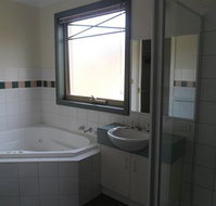Australian Home Away  Box Hill 32 - Accommodation Sydney