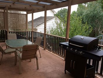 Australian Home Away @ Doncaster Grange Park - Accommodation Sydney 1