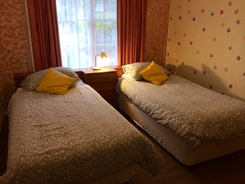 Australian Home Away @ Doncaster Grange Park - Accommodation Sydney 5