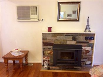 Australian Home Away @ Doncaster Grange Park - Accommodation Sydney 18