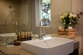 Parklands Country Gardens And Lodges - Sydney Resort 0