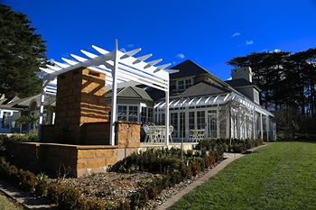 Parklands Country Gardens And Lodges - Sydney Resort 1