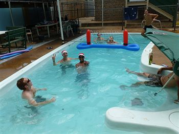 Palm Court Budget Motel Hostel/Backpackers - Sydney 4u 8