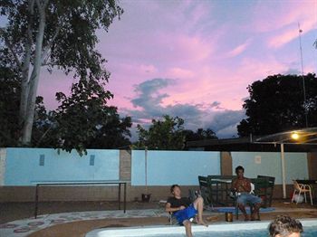 Palm Court Budget Motel Hostel/Backpackers - Sydney 4u 9